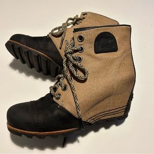 Sorel PDX Wedge Waterproof Ankle Boots Tan Black